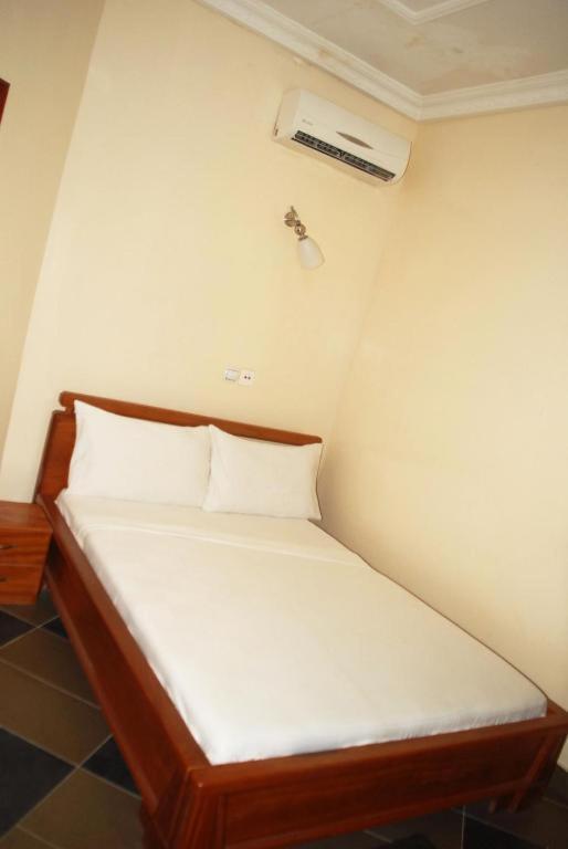 Benin Berge Hotel Котону Екстер'єр фото