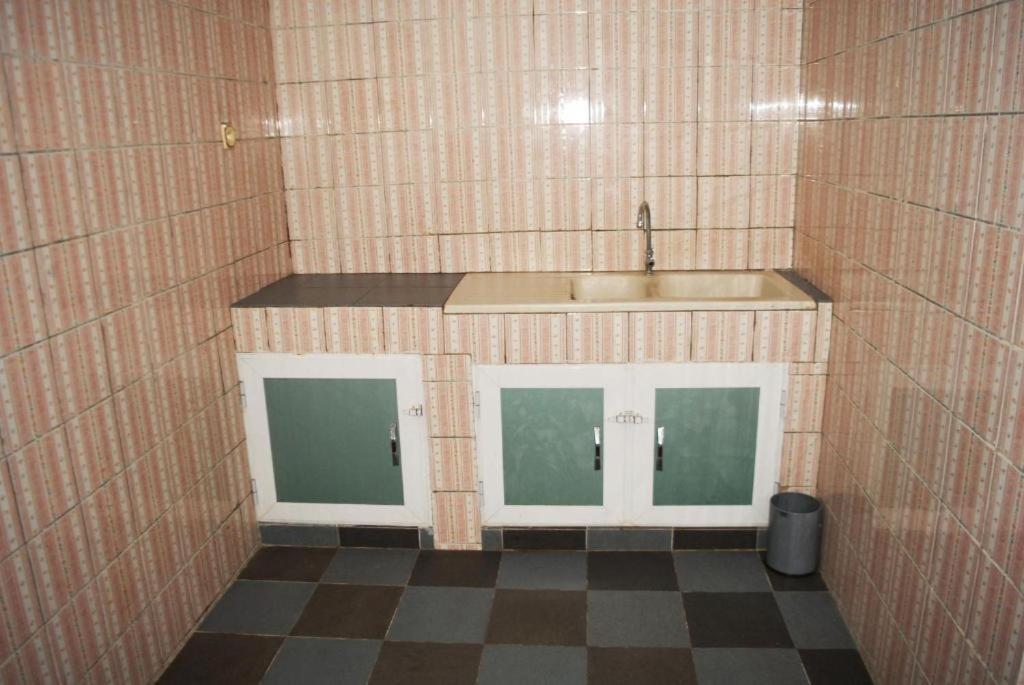 Benin Berge Hotel Котону Екстер'єр фото